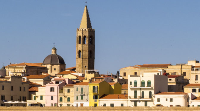 Alghero vista dal mare