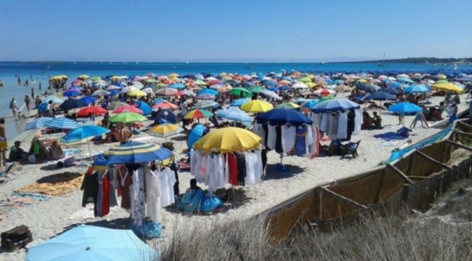 L’invasione delle spiagge