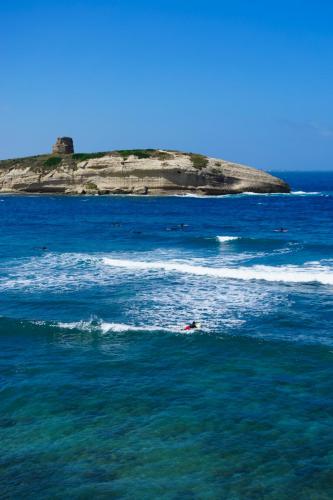 192-Zen-Surfing-in-the-blue-Mediterranean-Sea