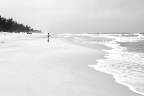 225-Summer-on-a-solitary-beach